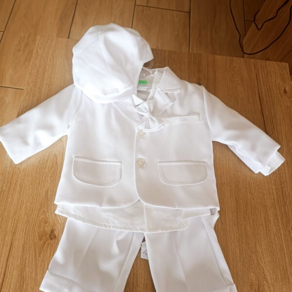 Garniturek+ czapeczka chłopięca